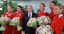 Šire se fotke Putina sa stjuardesama, ljudi pišu: Ovo je montaža