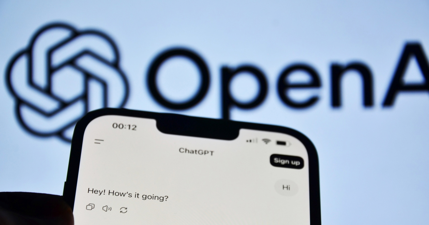 Dugotrajna interakcija s ChatGPT-om može dovesti do psihičkih poremećaja