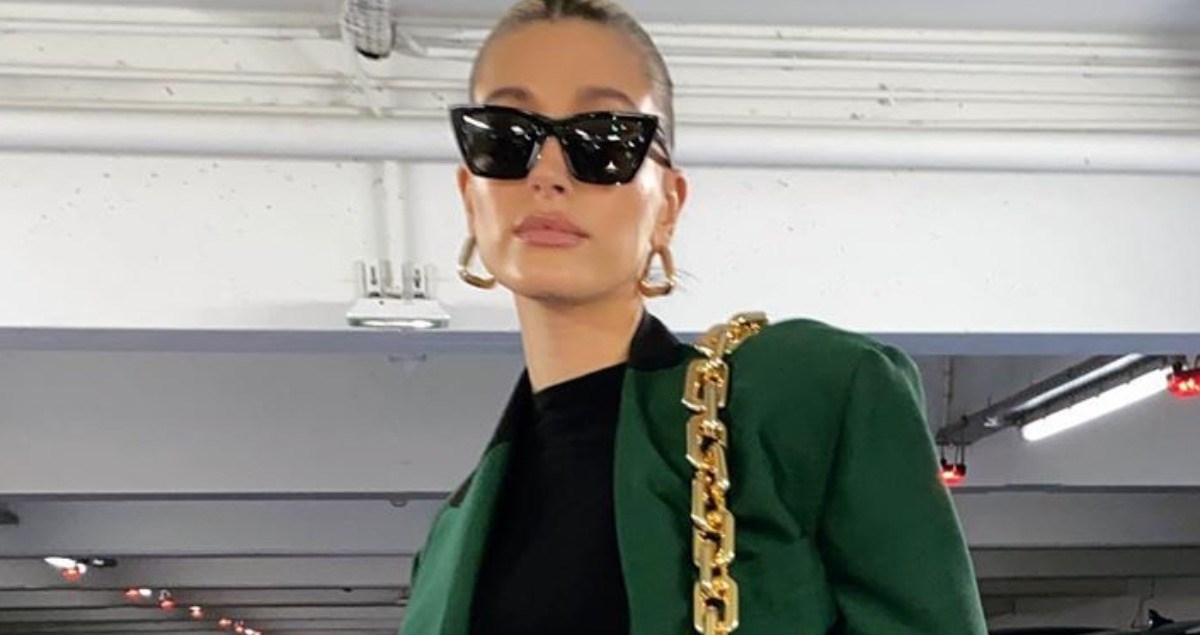 Zaljubit ćete se u smaragdni retro kompletić Hailey Bieber