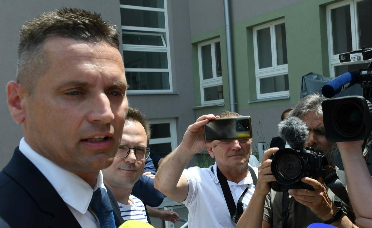 HDZ-ovac koji si je brutalno digao plaću: Pozivam sve da se učlane u HDZ
