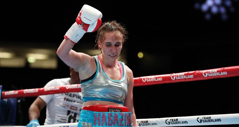 Ivana Habazin borit će se protiv bivše WBC-ove prvakinje za Silver pojas