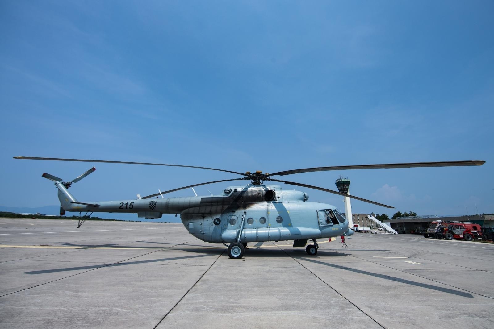 Čovjek umro u vozilu hitne. Šef Hitne: Imamo dokaz da smo tražili helikopter