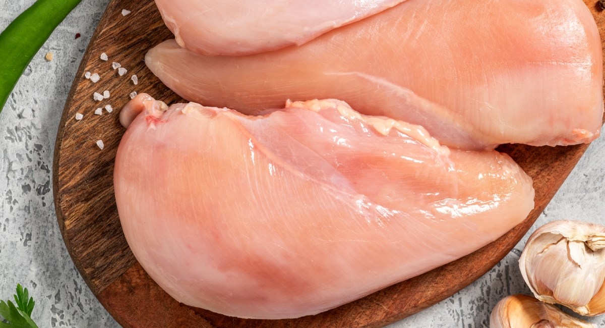 Znate li što je ona bijela žilica u piletini i kako je najlakše ukloniti?