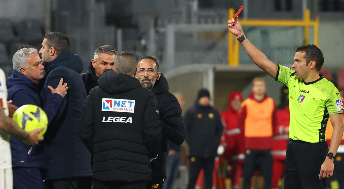 Mourinho nakon poraza i crvenog kartona: Sudac me uvrijedio kao nijedan u karijeri