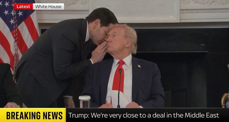 VIDEO Trumpu usred okruglog stola Rubio donio papir o Gazi: "Morate odobriti objavu"