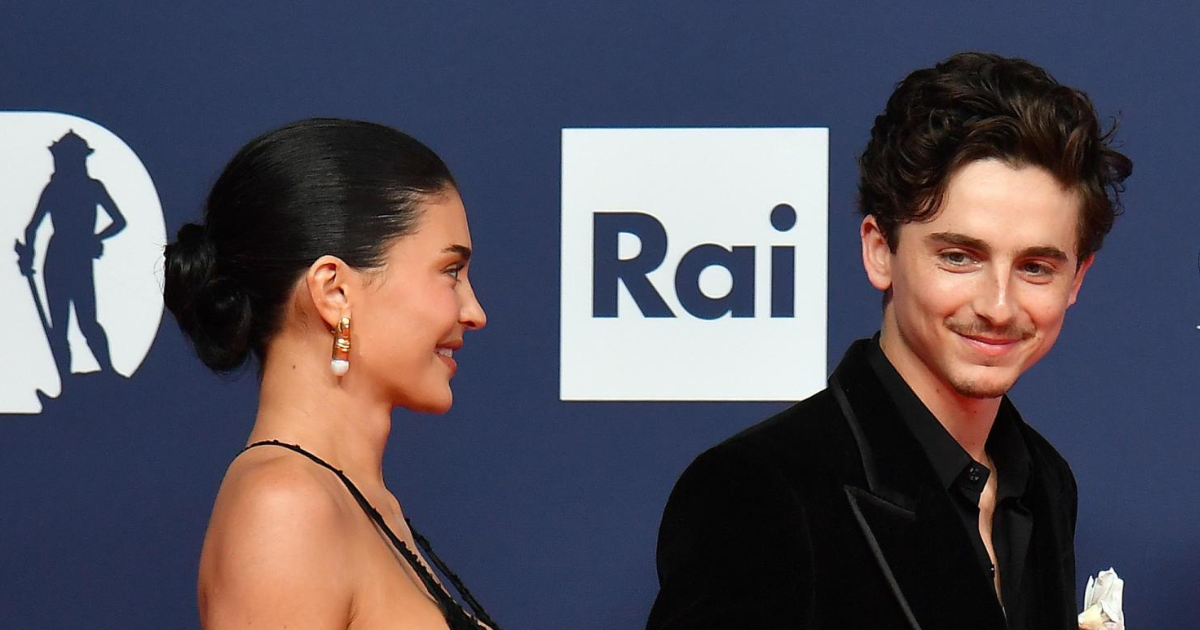 VIDEO Neugodan poljubac Kylie Jenner i Timothéeja Chalameta postao hit na TikToku