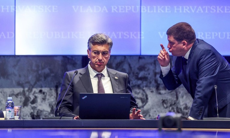 Vlada odobrila zajam od 1,7 milijardi eura za obranu