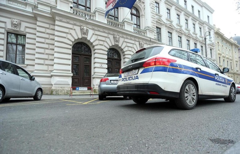 Egipćanin slomio rebra policajcu, pustili ga na slobodu. Sad ga vratili u zatvor