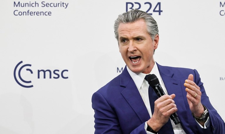 Guverner Kalifornije oštro napao Trumpa: Najrazorniji je predsjednik ikad