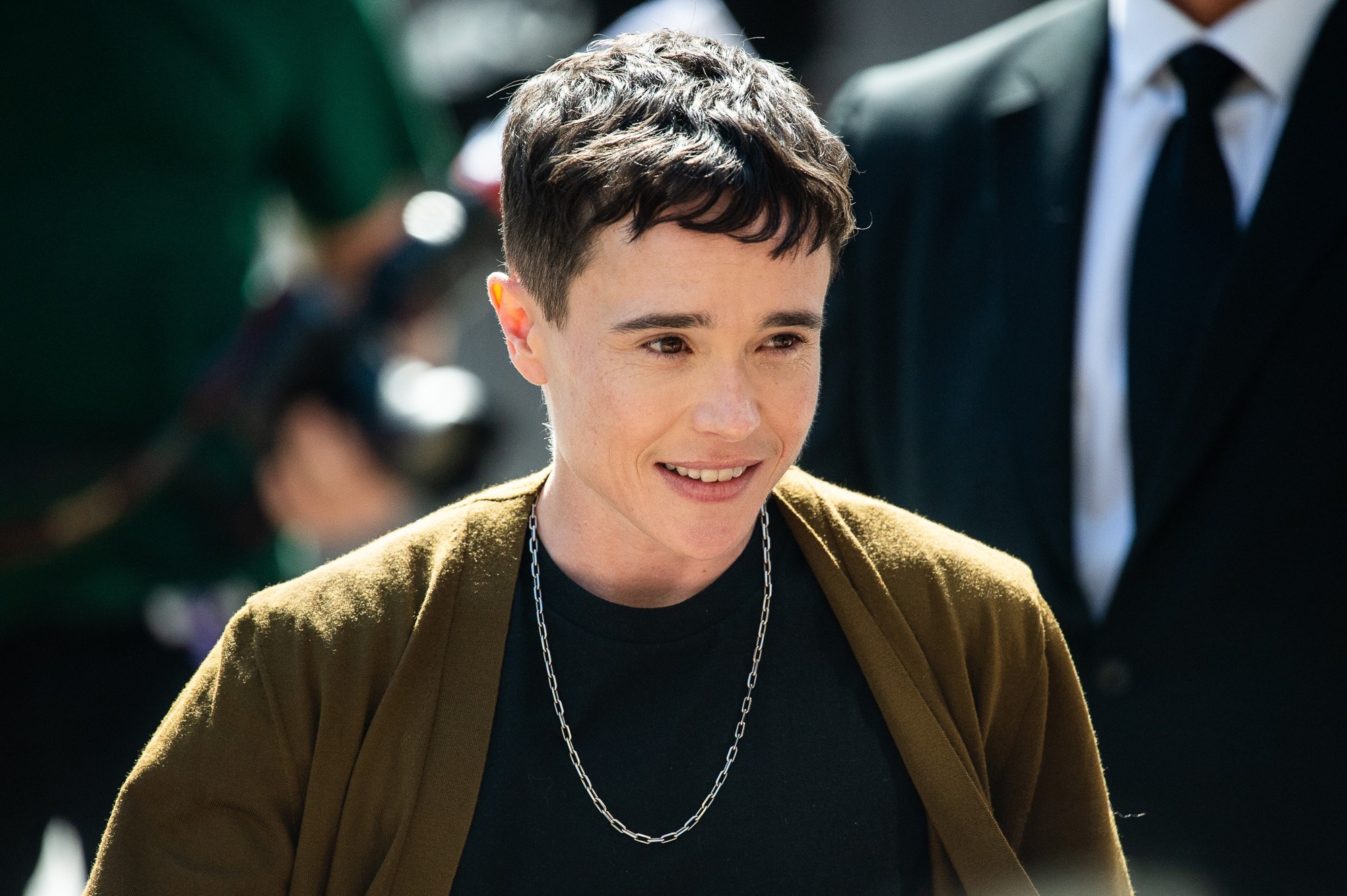 Elliot Page prvi put nakon tranzicije u javnosti s djevojkom