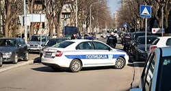 40 ljudi nasilno upalo u  zgradu RTS-a u Srbiji, policija ih uhitila