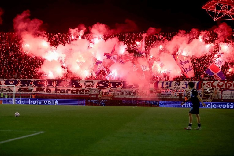 Hajduk za 50 minuta rasprodao Poljud za Ajax. Sad kreće prodaja ulaznica za Dinamo