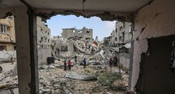 Najmanje 25 Palestinaca poginulo u izraelskom napadu na Rafah