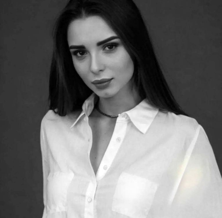 Ovo je Veronika (29). Rusi su je ubili dok je spašavala sinove