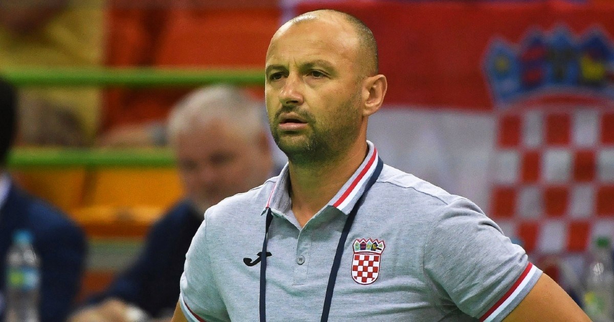 Bivši hrvatski izbornik dobio otkaz nakon poraza u ključnom dvoboju za prvo mjesto