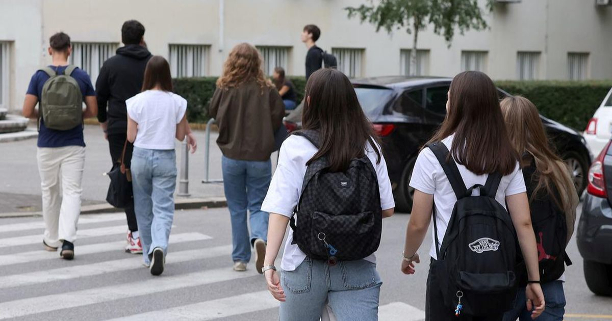 Zaprešić dodjeljuje 91. 000 eura stipendija za srednjoškolce i studente
