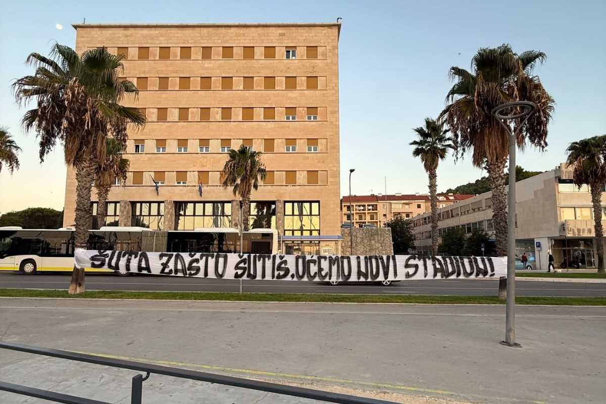 Torcida: Šuta zašto šutis, oćemo novi stadion