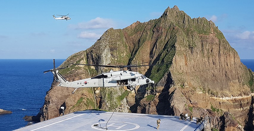 U Južnoj Koreji srušio se helikopter koji je došao spasiti pomorca. 7 mrtvih