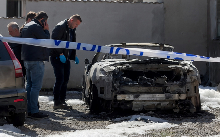 VIDEO U Zagrebu izgorio skupocjeni BMW