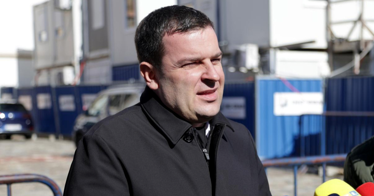 Hrebak: Problem u vladajućoj koaliciji je zastupnik Josip Dabro