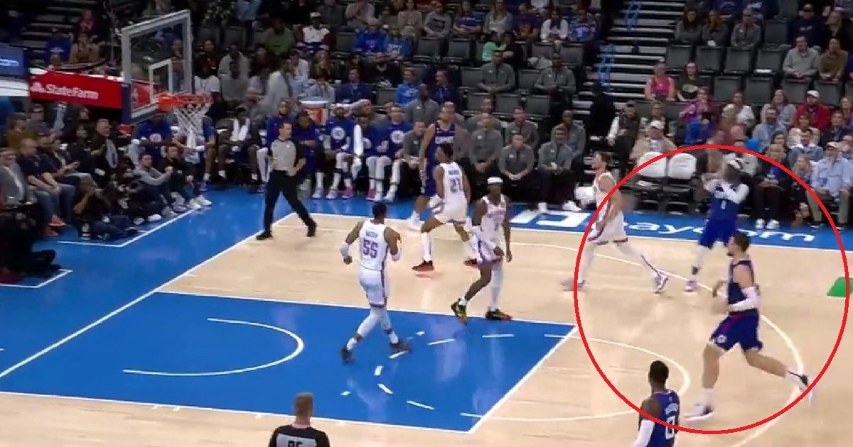 VIDEO Četvorica igrača Thundera čekala su odbijanac, onda se pojavio Zubac