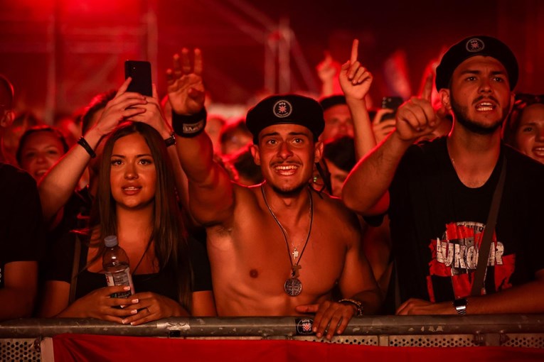 Neslužbeno: Austrijska policija nije od MUP-a tražila snimke s Thompsonova koncerta