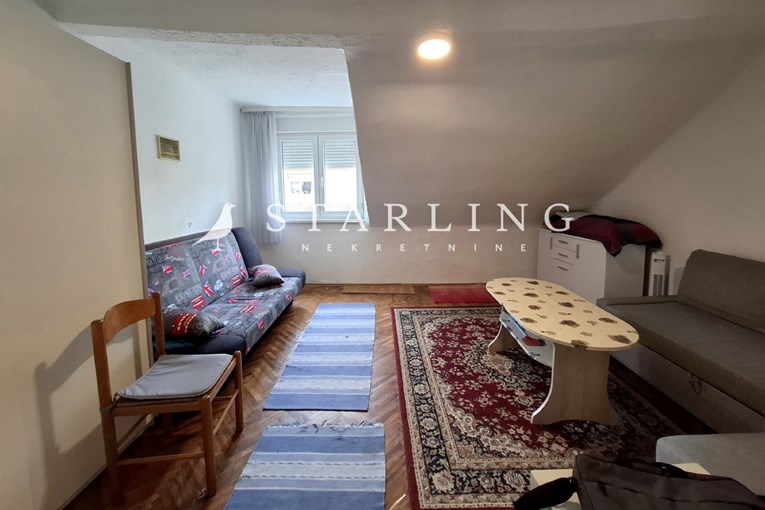 Top oglasi za nekretnine: Stan od 30 kvadrata na Trešnjevci za 85.000 €