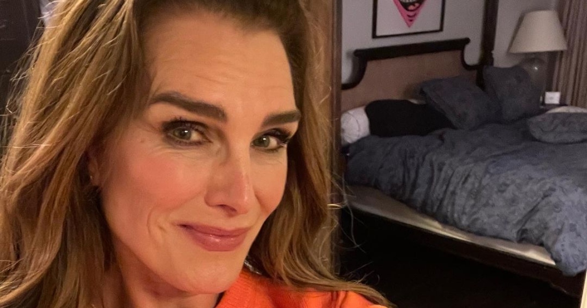 Brooke Shields pozirala s kćerima i pokazala ravan trbuh, ljudi je prozvali boginjom