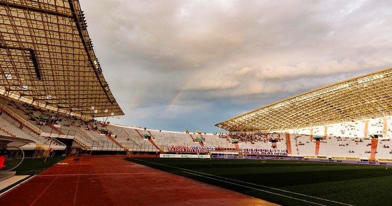 Ulaznice za derbi Hajduka i Dinama na Poljudu puštene u prodaju