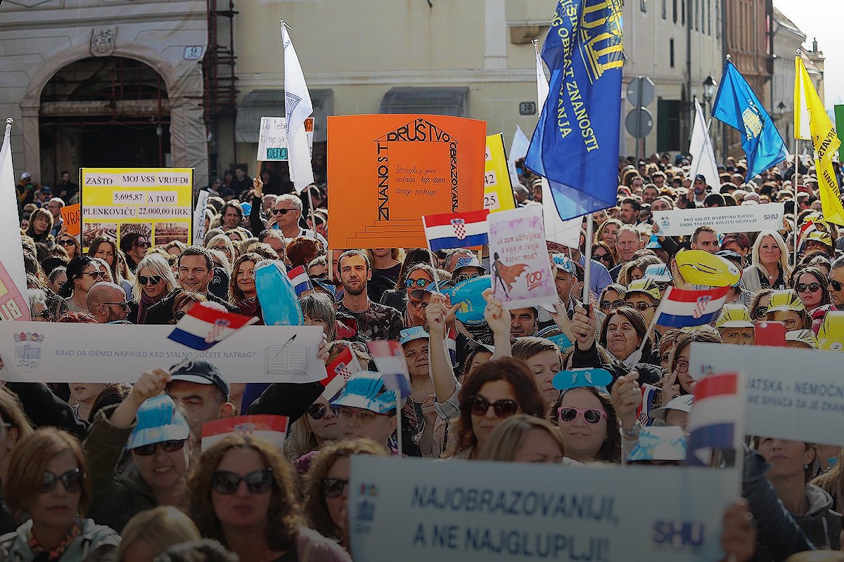 Od čistoće do policije: 49 sindikata prijeti štrajkom podrške učiteljima