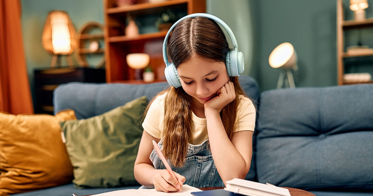 Što prvašići uče u školi i kako im roditelji mogu pomoći kod kuće