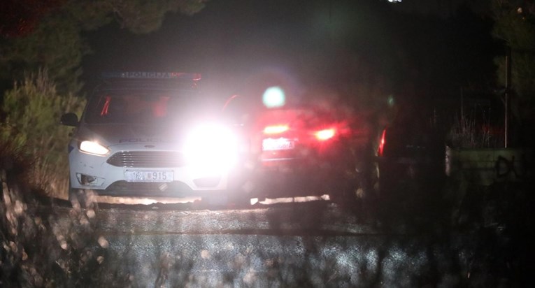 Muškarac kod Ludbrega držao ženu, drugi je udarao. Uzvratila im, osuđena je