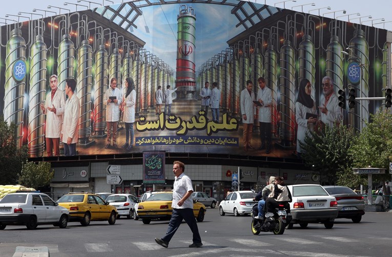 Iranu se večeras vraćaju sankcije UN-a. "Naša zemlja neće popustiti pod pritiscima"