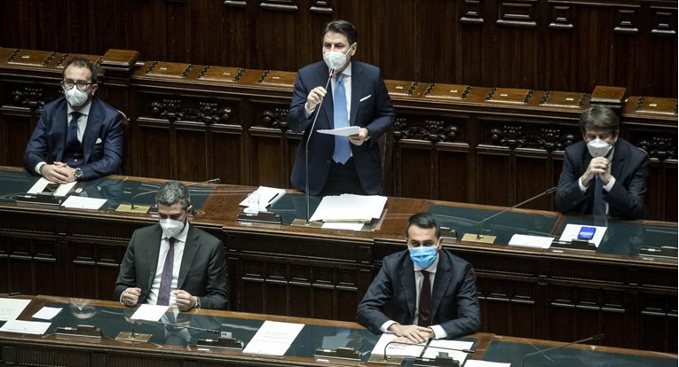 Talijanski premijer pozvao proeuropske zastupnike da spase vladu