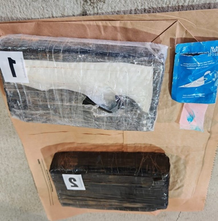 Policija Albancu u autu našla preko 2 kile kokaina. Uhićen je