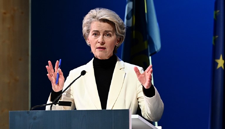 Von der Leyen: Težak rad se isplatio, cijene plina niže nego prije invazije