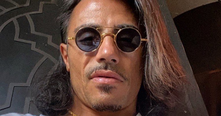 Salt Bae otkrio gdje odmara i pokazao isklesane trbušne pločice