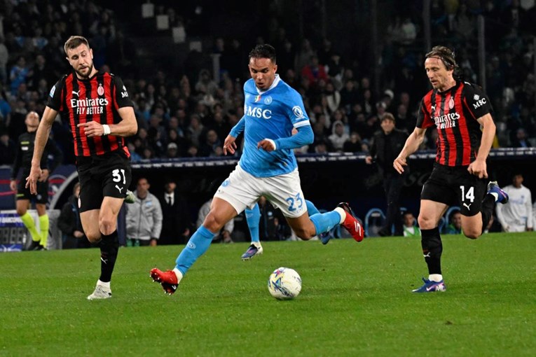 Napoli pobijedio Milan i preuzeo drugo mjesto Serie A