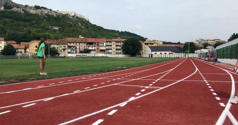 U Kninu otvoren novi atletski stadion, prvi takav u cijeloj županiji
