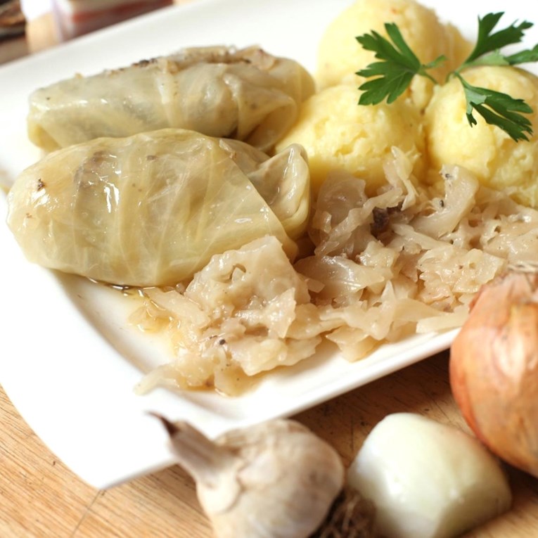 Jelo nalik sarmi koje će se danas naći na mnogim stolovima u Sinju, ovako se radi