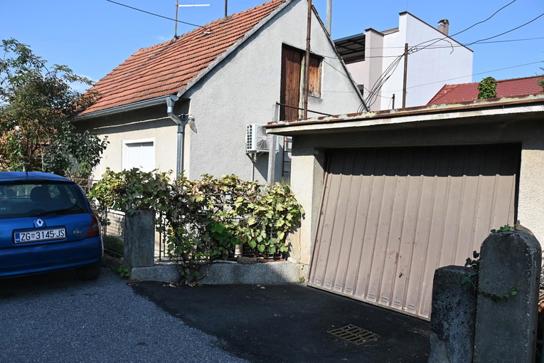 Za manje od 190.000 eura možete postati vlasnik kuće u Zagrebu (ima i garažu)