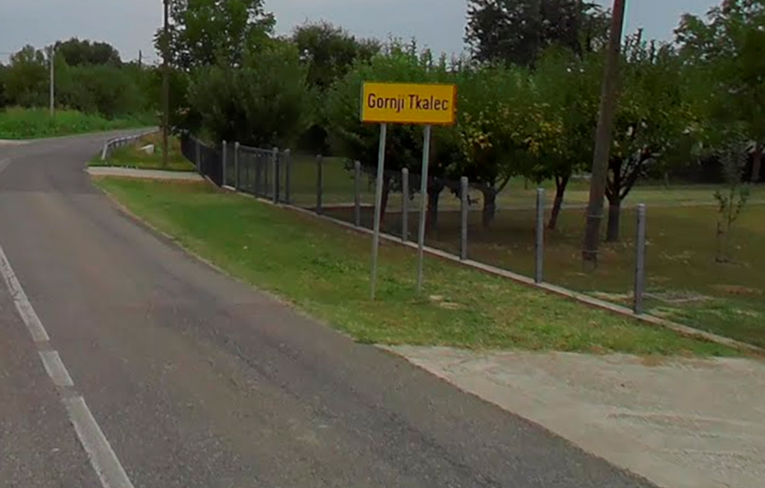 Autom udario muškarca i pregazio ga pa otišao. Susjedi idući dan pronašli tijelo