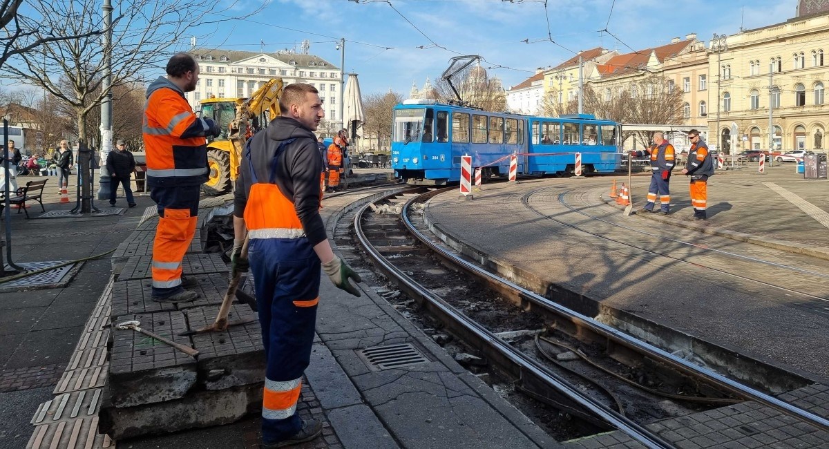 VIDEO Obnavlja se pruga kod Glavnog kolodvora, ZET-ovi tramvaji i dalje voze