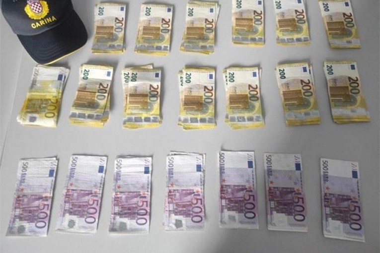Slovenac na granici pao s 20.000 eura. Nije ih prijavio