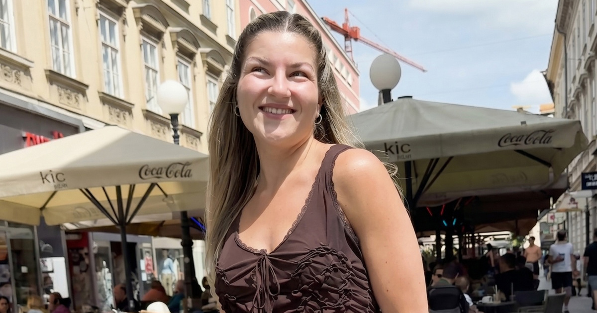 Lorena je za špicu odabrala jednostavnu kombinaciju koja uvijek prolazi