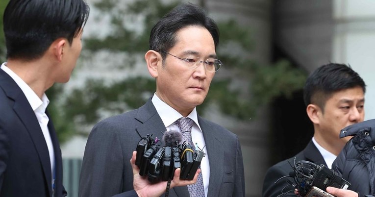 Šef Samsunga oslobođen optužbi. Ispričao se kompaniji i dioničarima