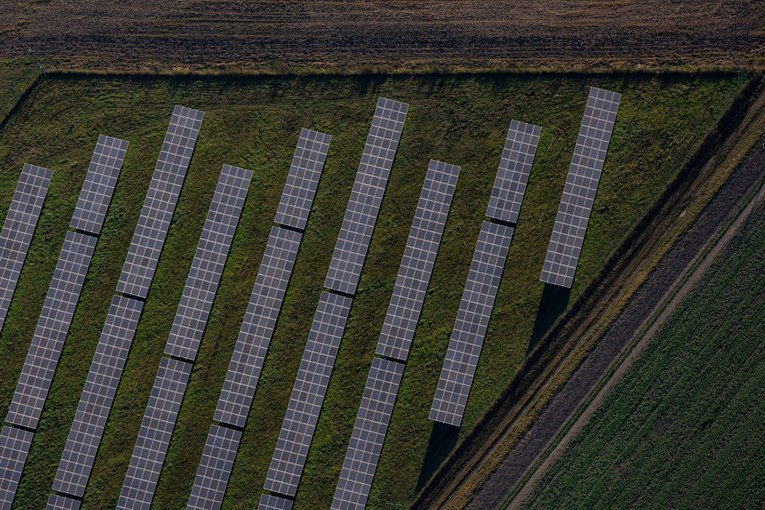 U svijetu prvi put proizvedeno više energije iz obnovljivih izvora nego iz ugljena