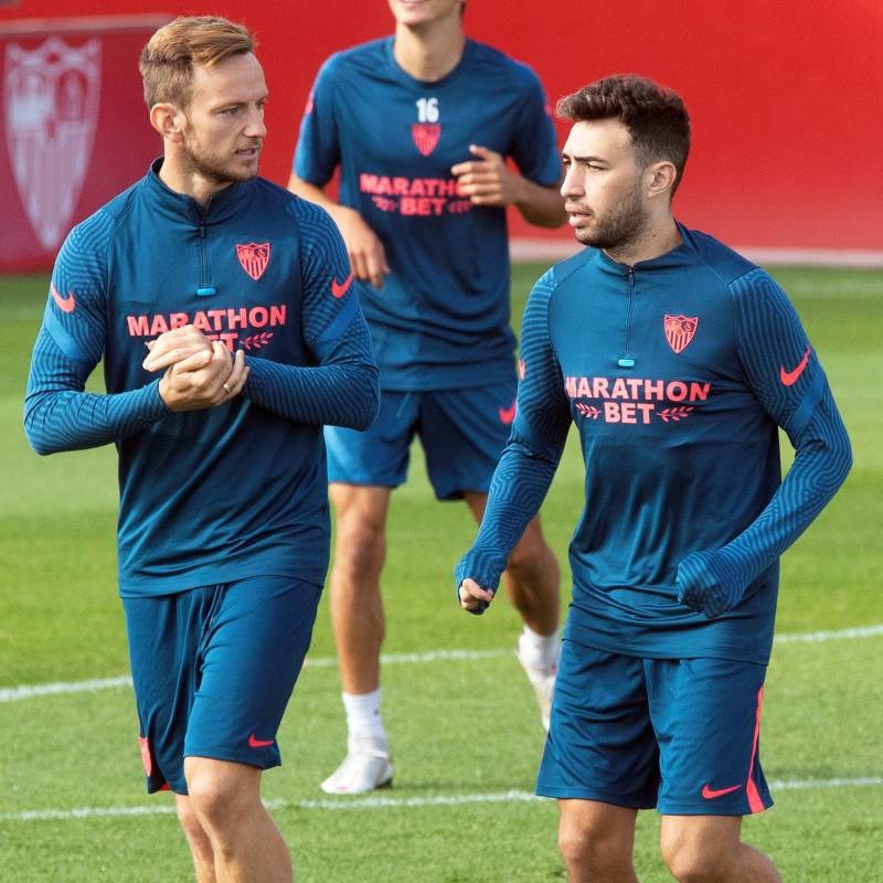 Hajdukovci mu zatrpali profil, a Rakitić mu čestitao rođendan. Slobodan je igrač