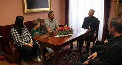 Zagrebačka nadbiskupija darovala kuću obitelji s petero djece