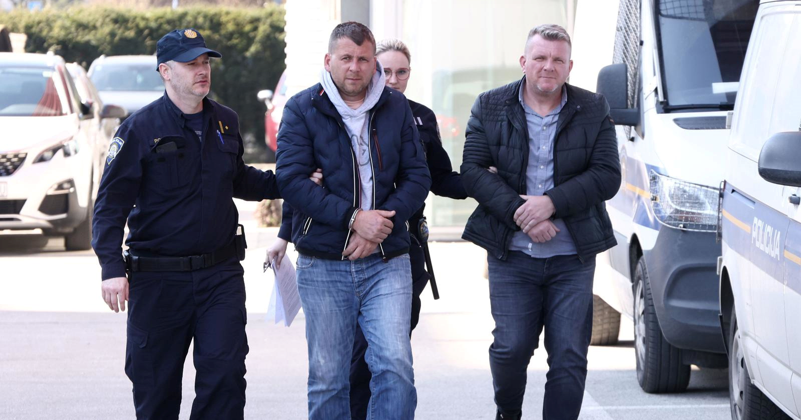 FOTO Braća godinama ilegalno bacala otpad u šumi kraj Zagreba. Konačno su uhićeni